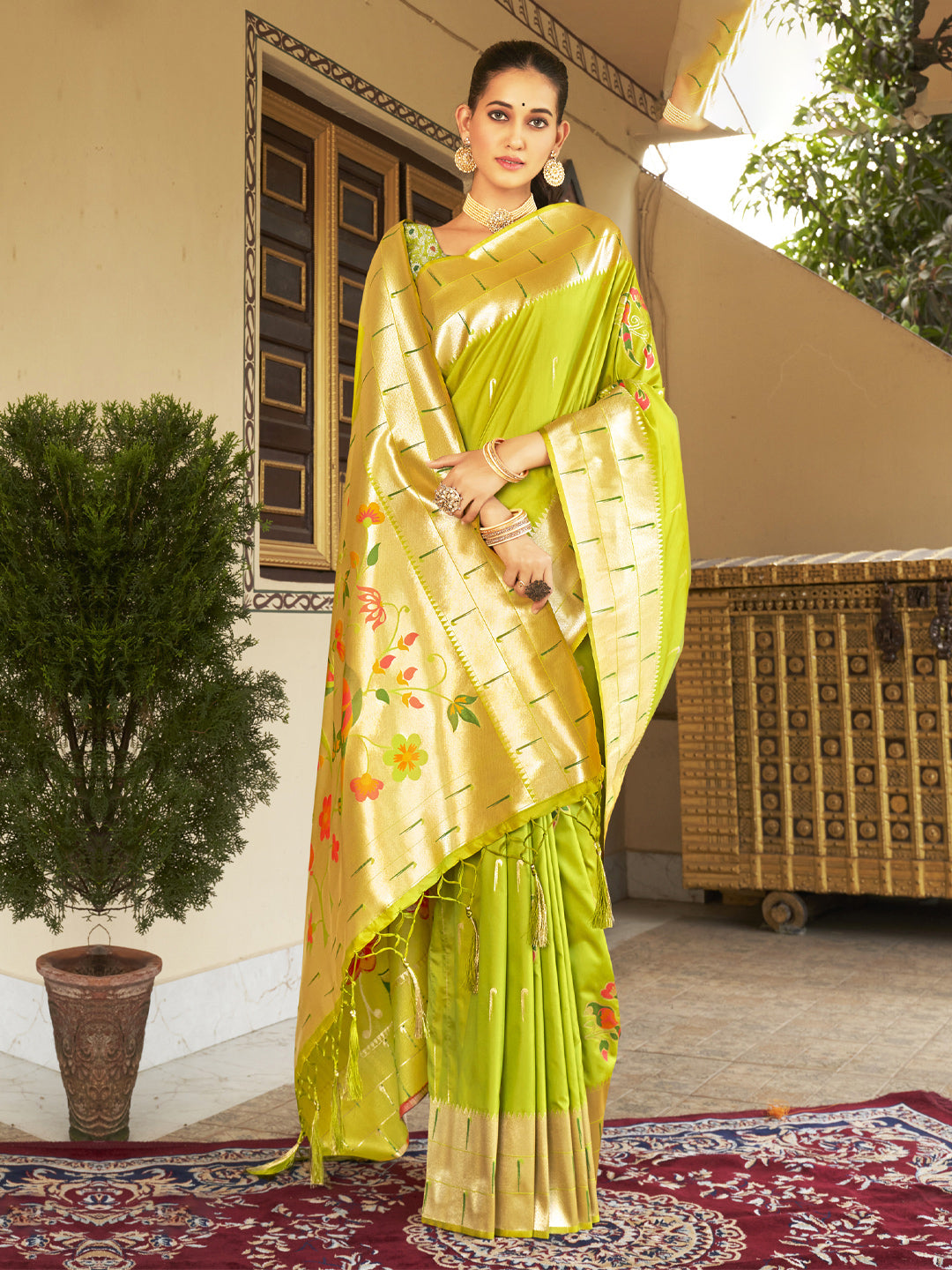 Women's Light Green Paithani Silk Woven Work Traditional Tassle Saree - Sangam Prints