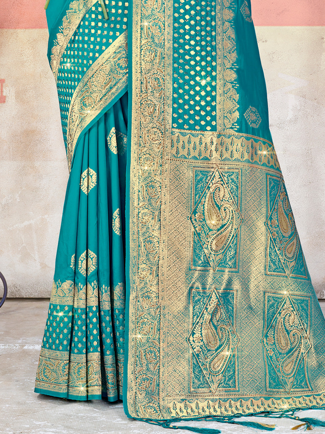 Women's Sky Blue SILK  Woven Zari Work Traditional Tassle Saree - Sangam Prints