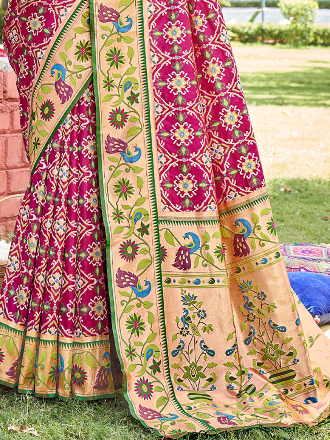 Women's Purple Paithani Silk Woven Work Traditional Tassle Saree - Sangam Prints