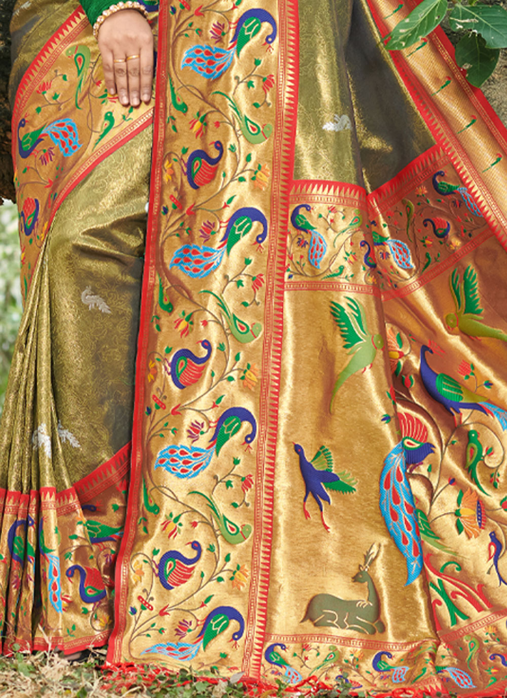 Women's Rama Green Paithani Silk Woven Zari Work Traditional Tassle Saree - Sangam Prints