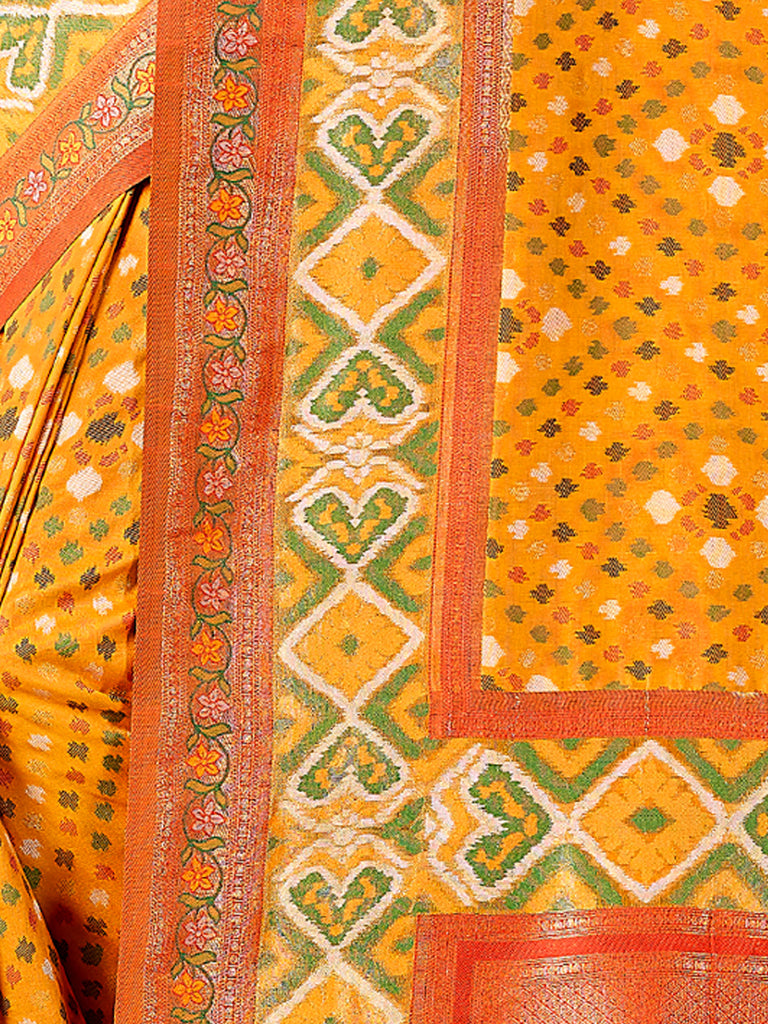 Women's Yellow SILK  Woven Zari Work Traditional Tassle Saree
