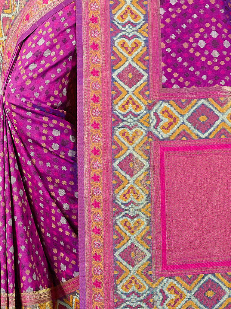 Women's Purple SILK  Woven Zari Work Traditional Tassle Saree