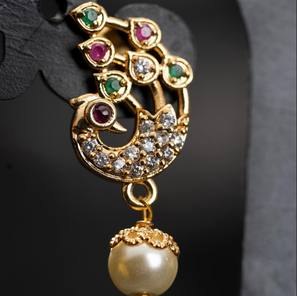 Women's Gold Plated Contemporary Peacock Tops Earrings - Alankara