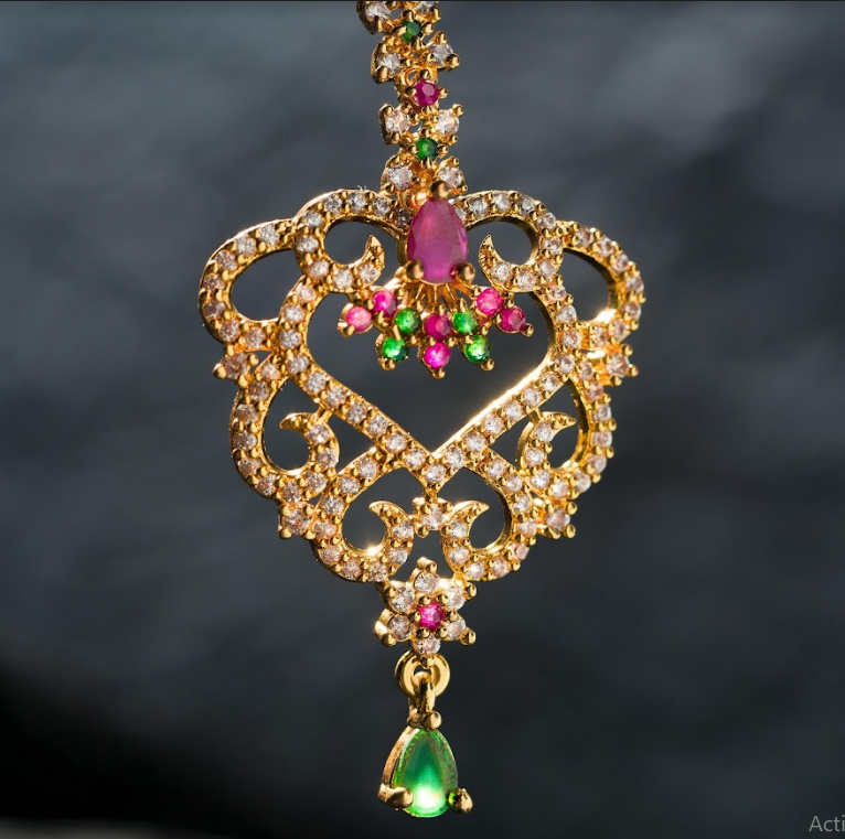 Women's Gold Plated Emerald Drop Maang Tika For And Girls - Alankara