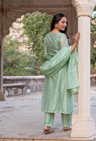 Women's Pakheeza Chanderi Olive Kurta Dupatta Set - Saras The Label