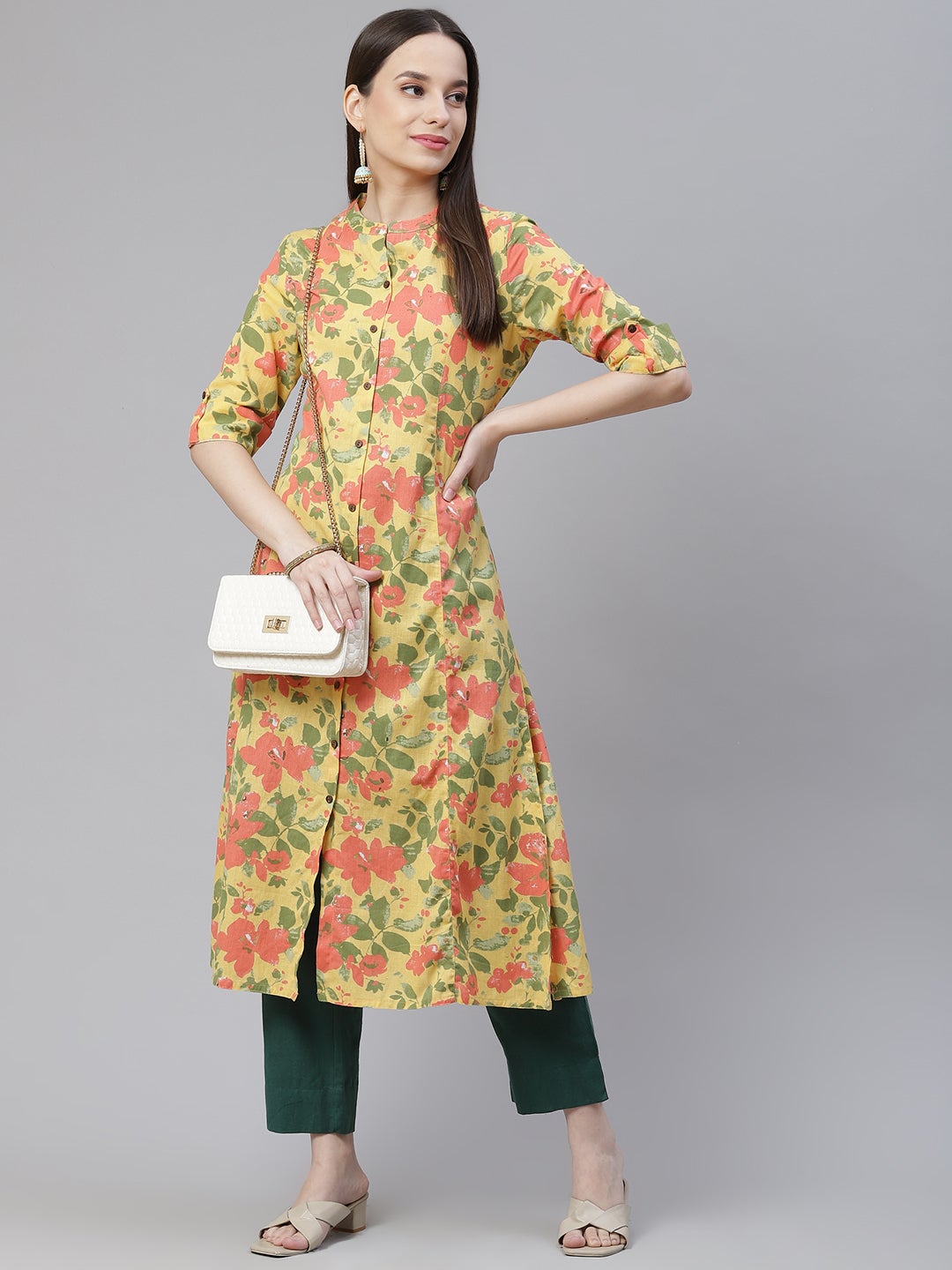 Women's Floral Print Yellow Cotton Flex Kurta - Wahenoor