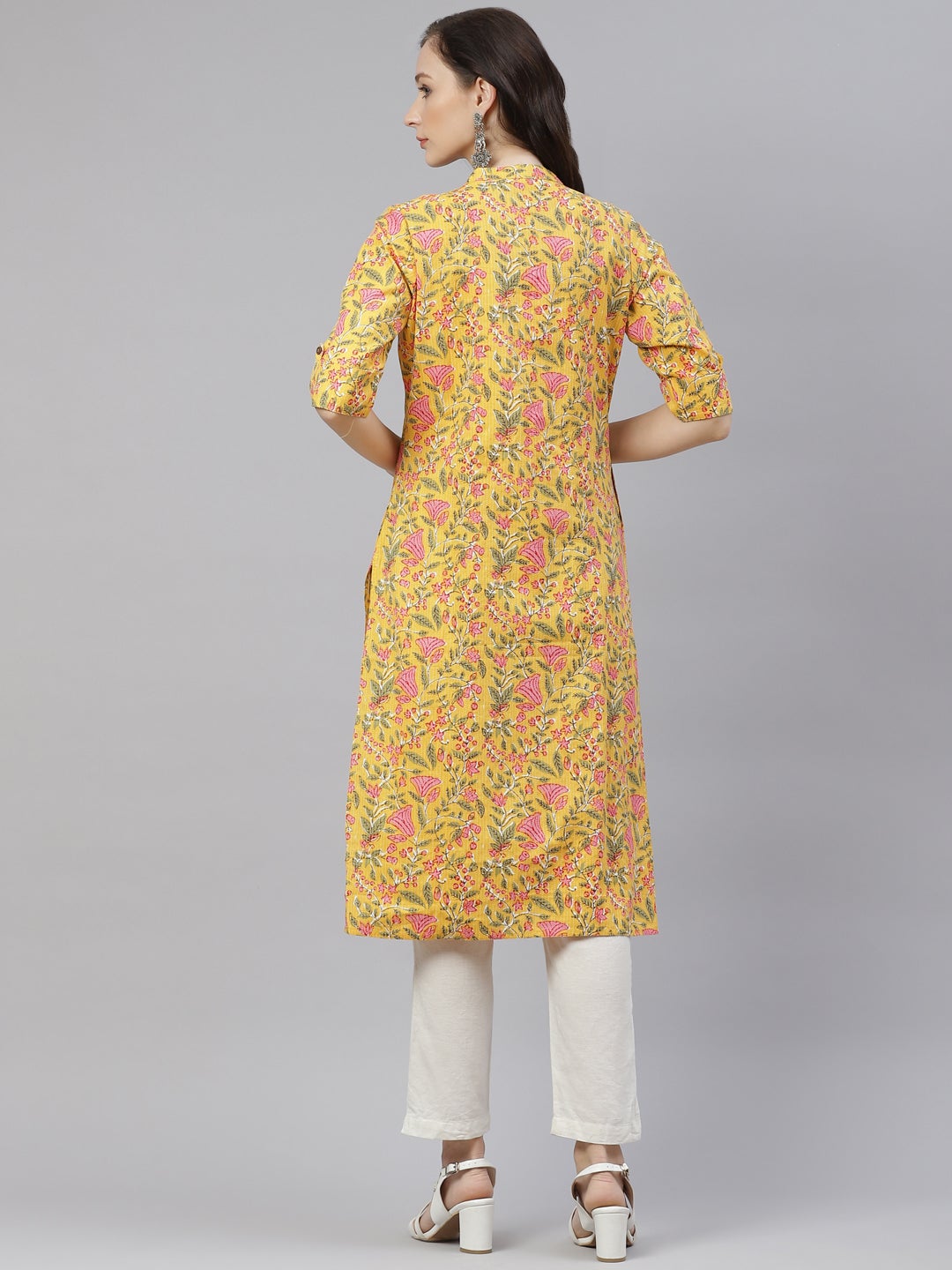 Women's Yellow Floral Print Cotton Straight Kurta - Wahenoor