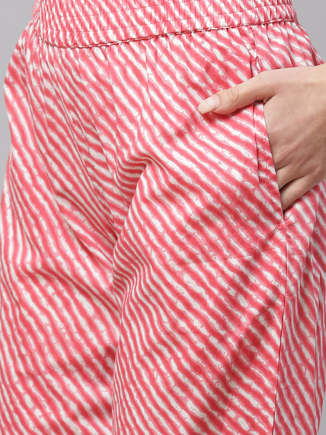 Women's Pink Cotton Straight Kurta Pant Set With Dupatta - Noz2Toz
