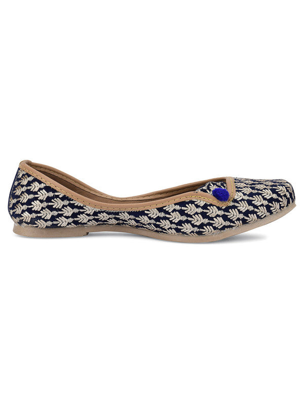 Women's Black Embroidered Indian Handcrafted Ethnic Comfort Footwear - Desi Colour