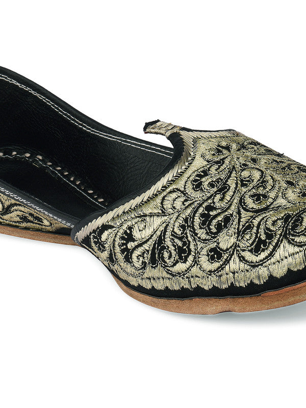 Men's Indian Ethnic Handrafted Black Premium Leather Embroidered Footwear - Desi Colour