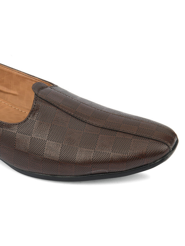Men's Indian Ethnic Party Wear Textured Brown Heels Footwear - Desi Colour