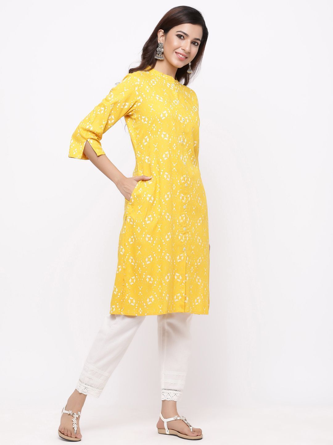 Women's Yellow Rayon Printed A-Line Kurta - Juniper