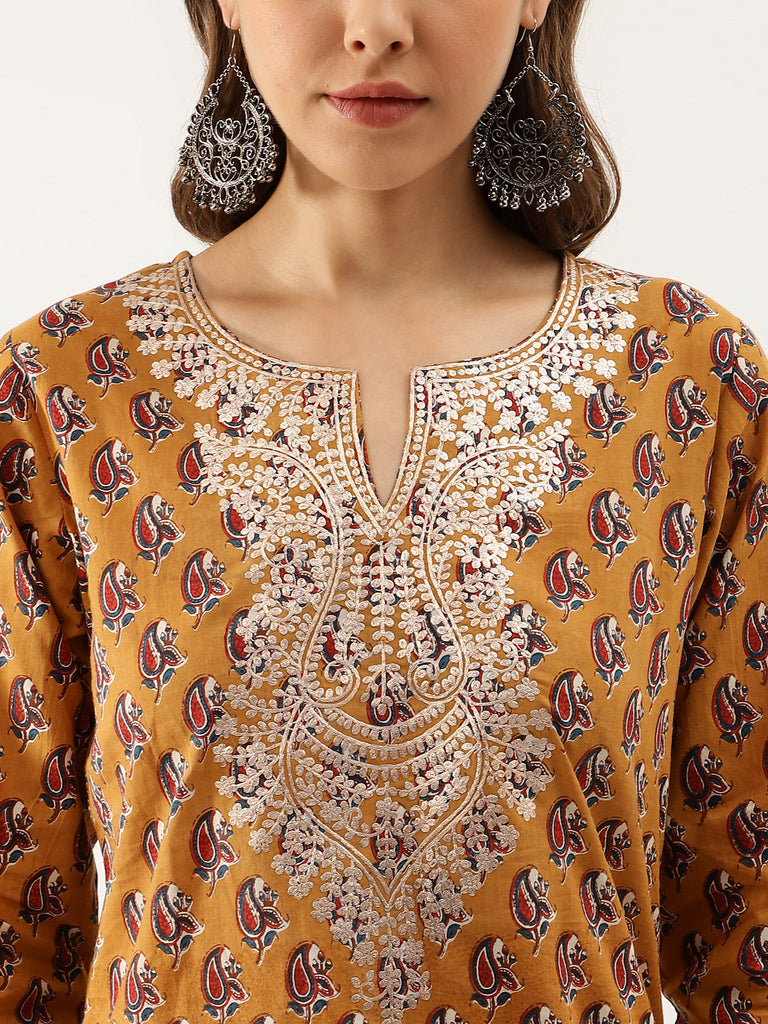 Women's Brown Floral Printed Cotton Zari Work Kurta