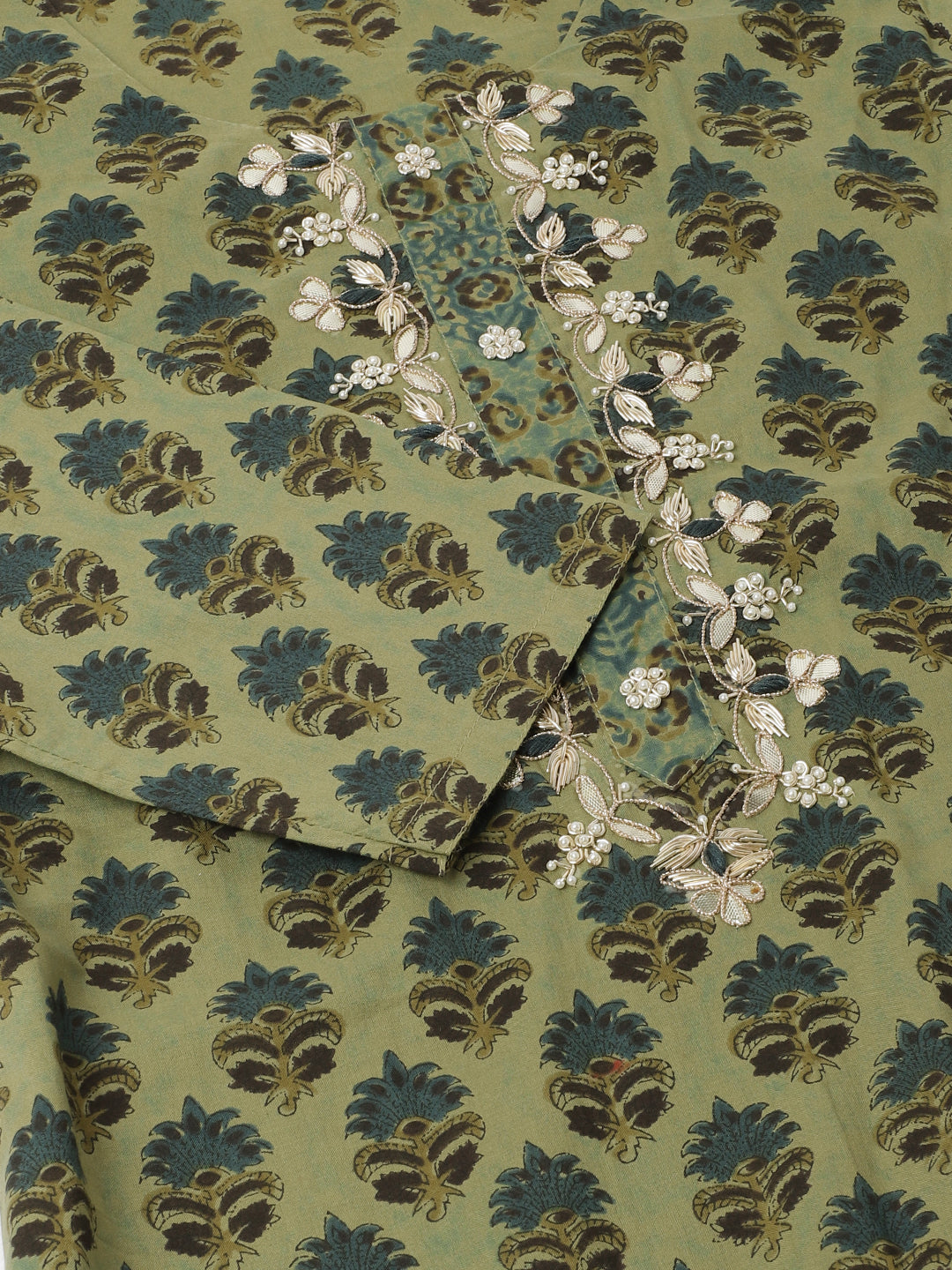 Women's Green Floral Print Cotton Embroidered Kurta Set With Dupatta - Noz2Toz