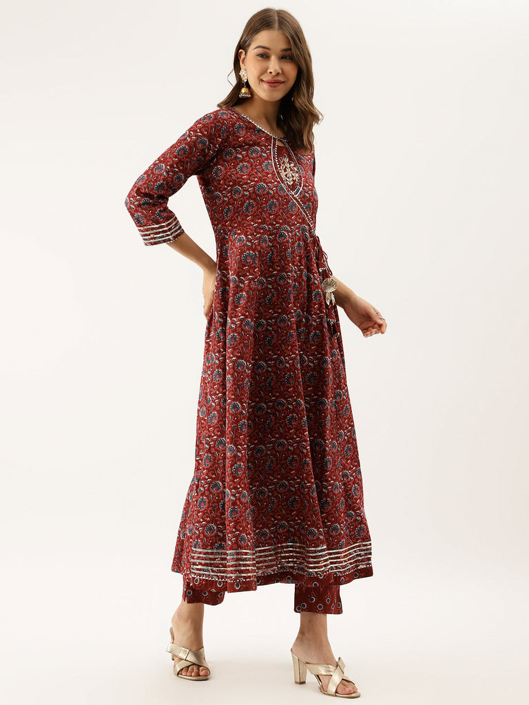 Women's Maroon Floral Printed Cotton Anarkali Kurta Set With Dupatta