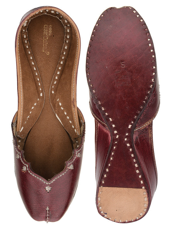 Women's Brown Leather Embroidered Indian Handcrafted Ethnic Footwear - Desi Colour