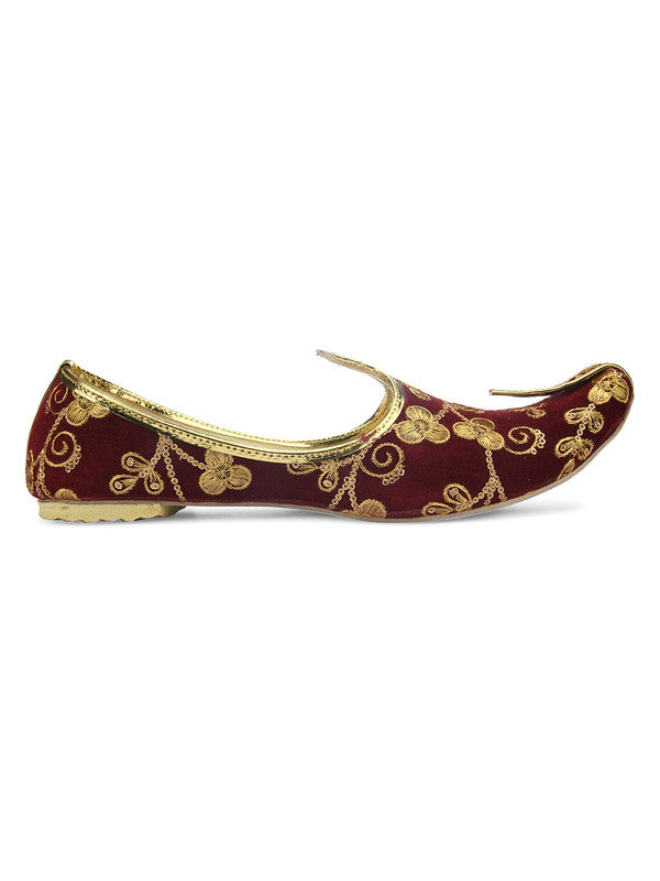 Men's Indian Ethnic Party Wear Maroon Embroidered Footwear - Desi Colour