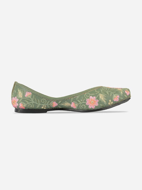 Women's Green Florals Indian Ethnic Comfort Footwear - Desi Colour
