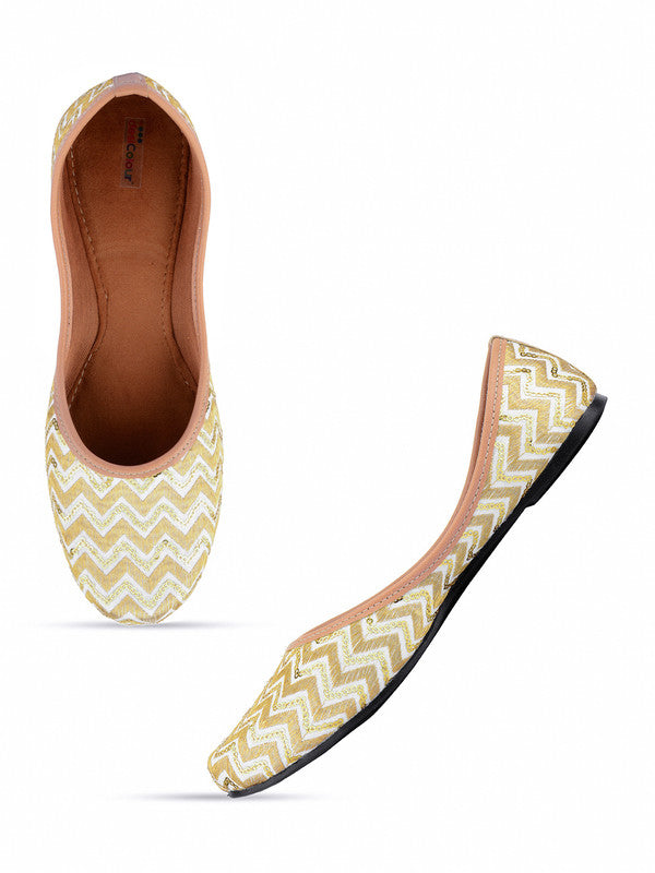 Women's Off White Chevron Indian Ethnic Comfort Footwear - Desi Colour