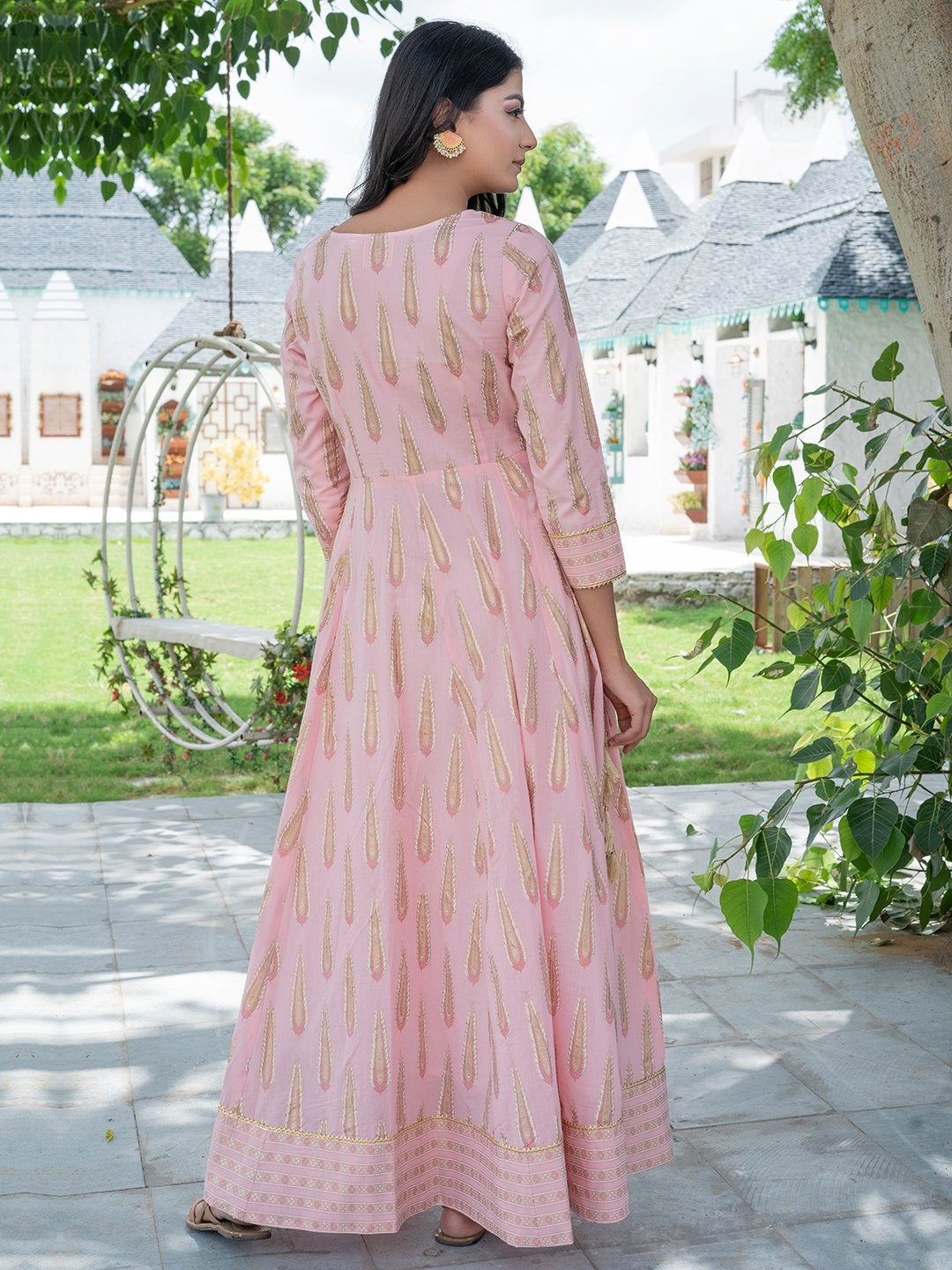 Women's Pink Self Design Kurta(1pc) - Indian Virasat