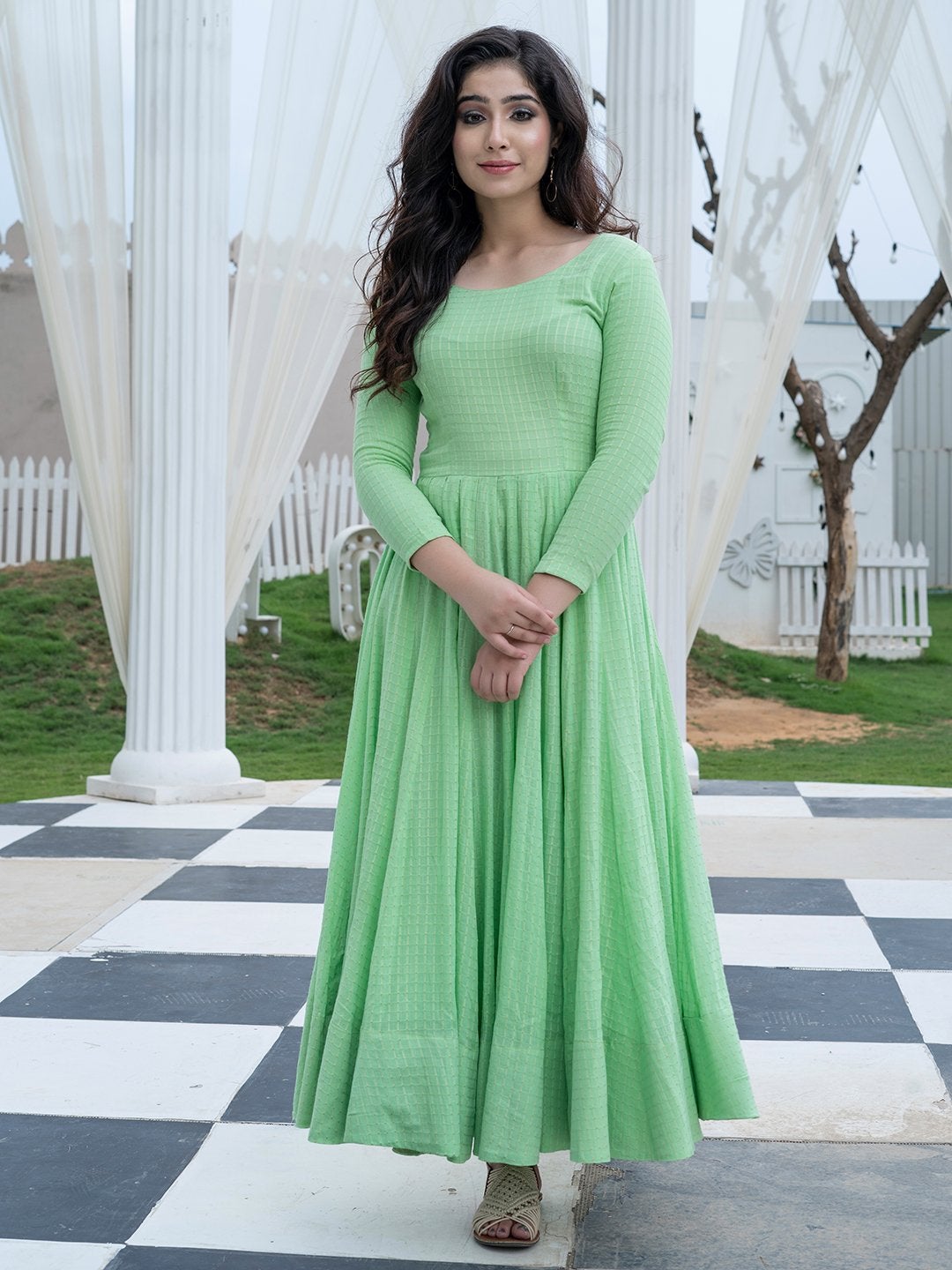 Women's Green Solid Cotton Anarkali Kurta(1pc) - Indian Virasat