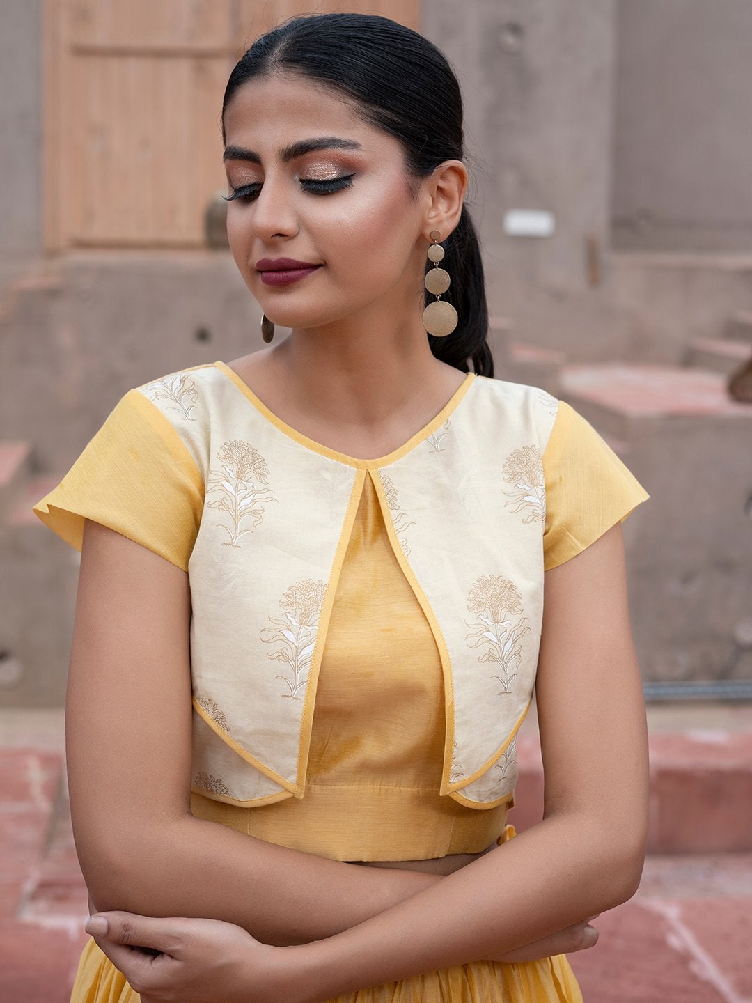 Women's Yellow Solid Stitched Lehenga Choli(2pc) - Indian Virasat
