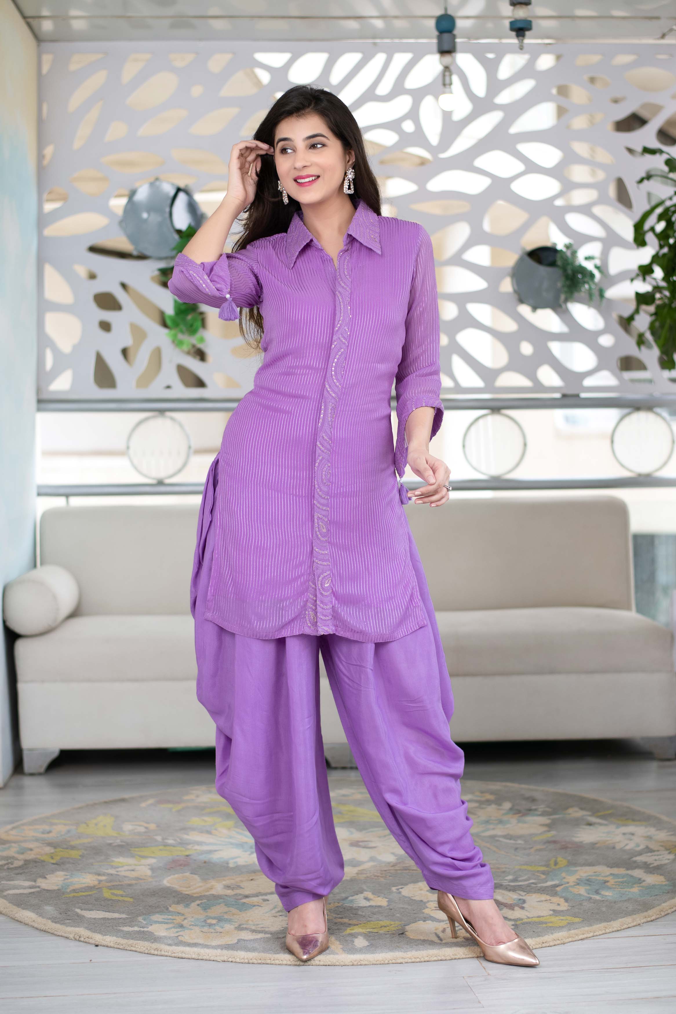 Women's Lavender Georgette Thread Work Kurta With Patiala (2pc) - Label Shaurya Sanadhya