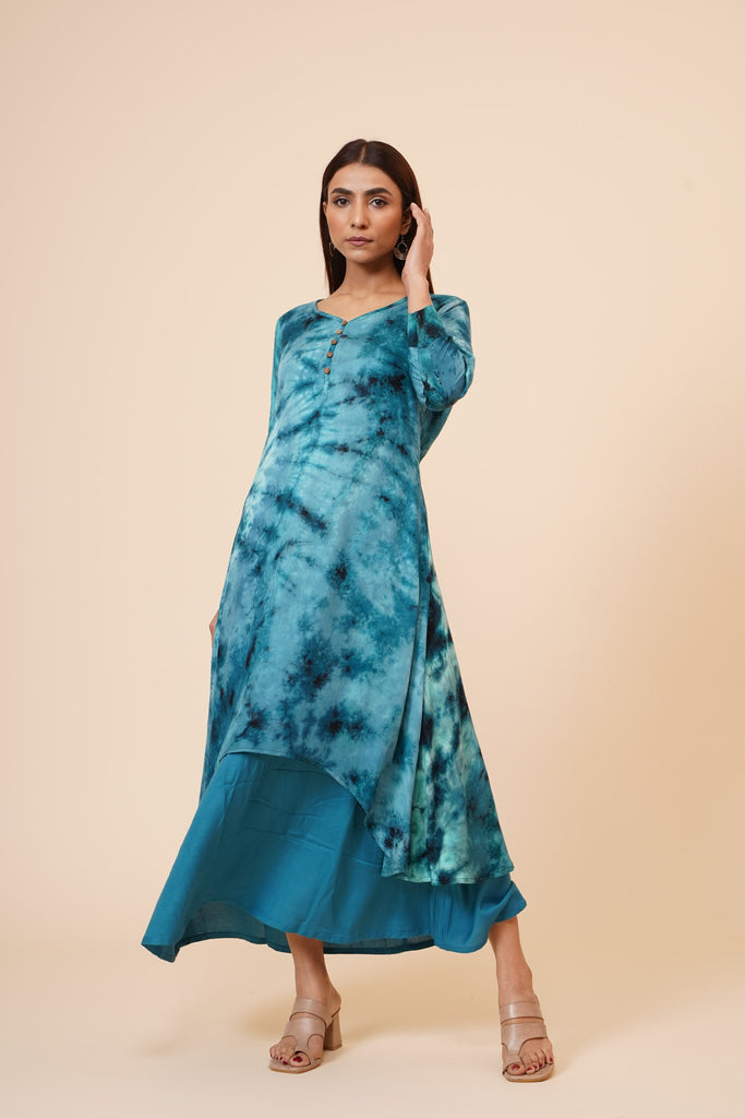 Women's Indian Tie N Dye Kurti With Wooden Button Placket And Cuff