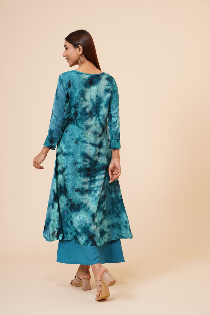 Women's Indian Tie N Dye Kurti With Wooden Button Placket And Cuff
