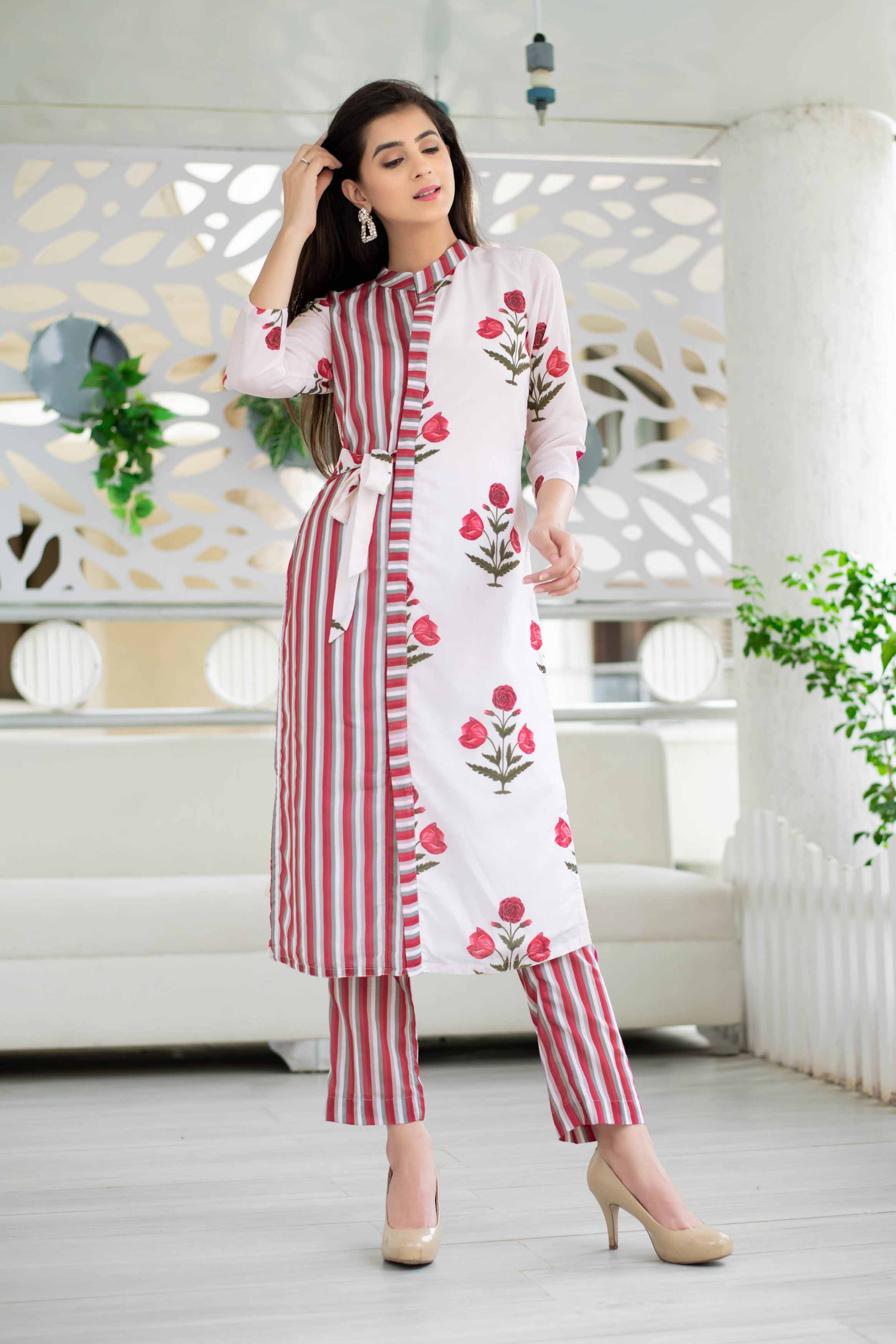 Women's Floral Stripped Kurta Set - Label Shaurya Sanadhya
