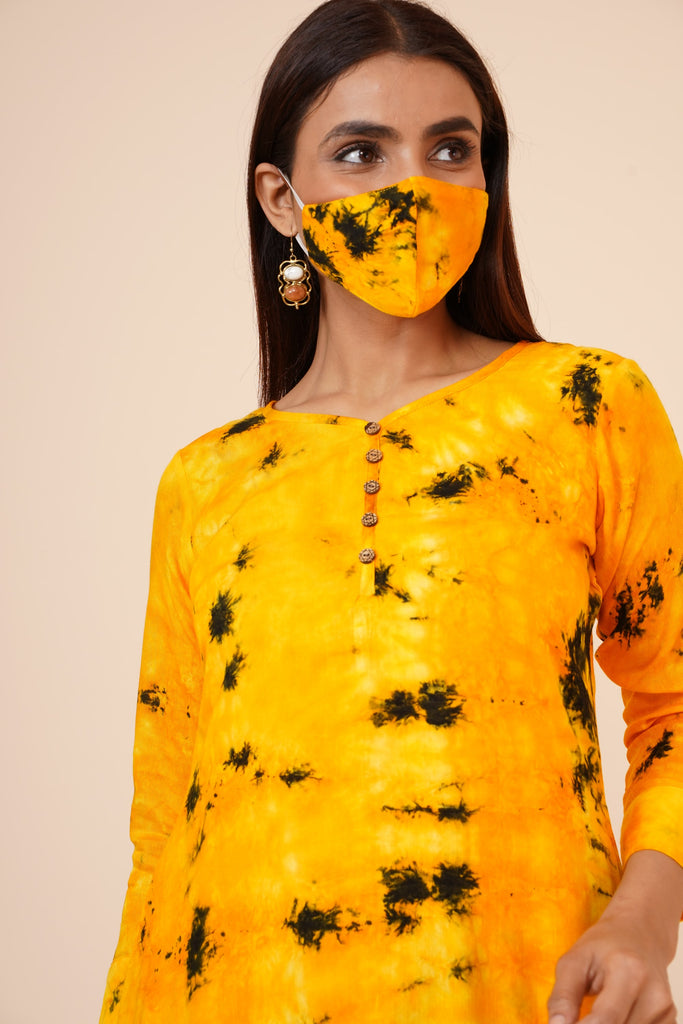 Women's Indian Tie N Dye Kurti With Wooden Button Placket And Cuff