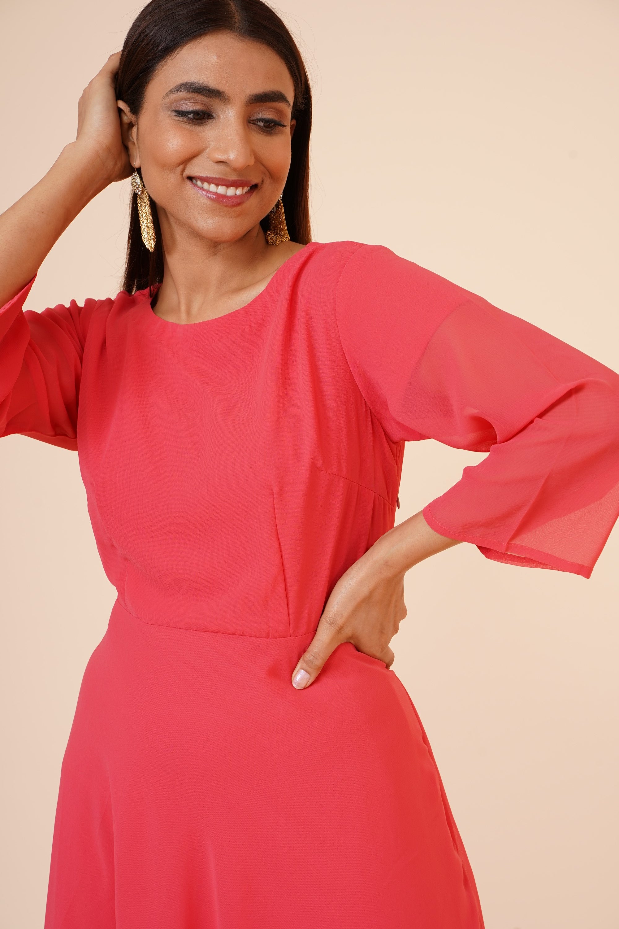 Women's Round Neck Georgette Party/ Casual Dress In Peach Trendia Women's Round Neck Georgette Party/ Casual Dress In Peach Trendia