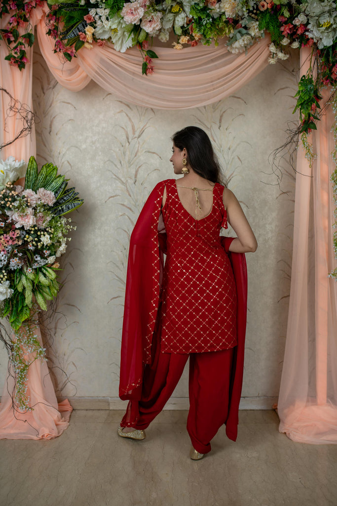 Women's Red Patiala