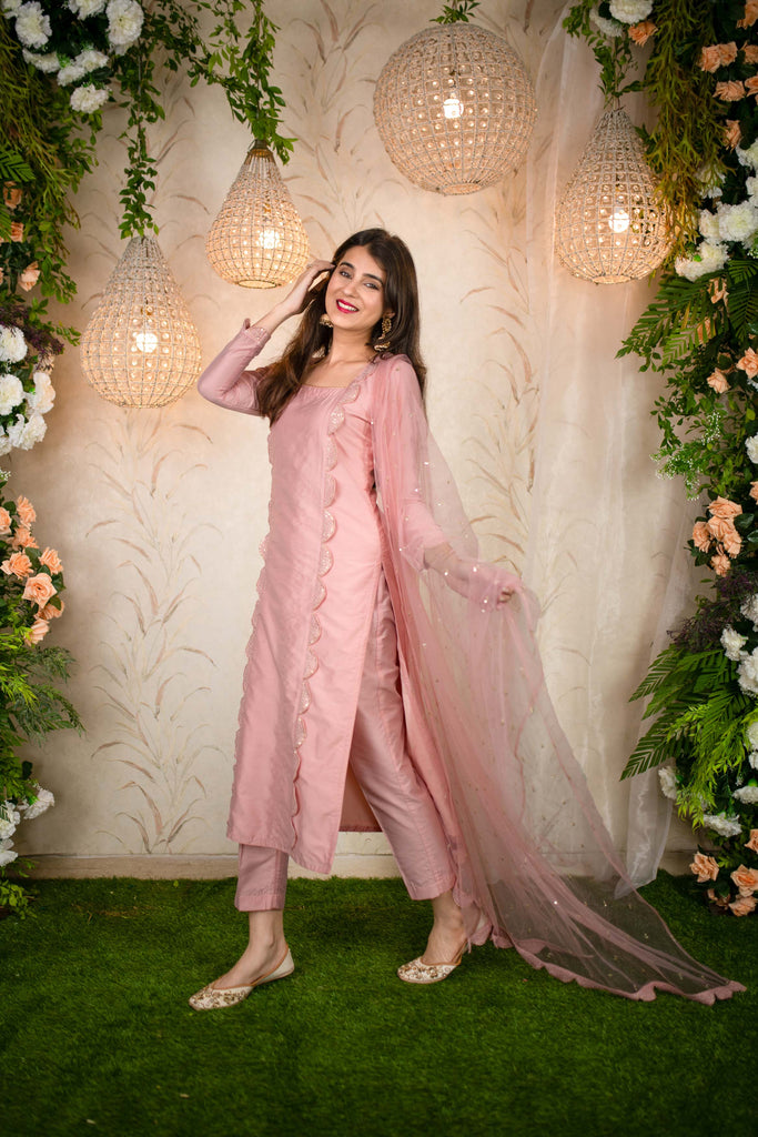 Women's Peach Lace Kurta Set