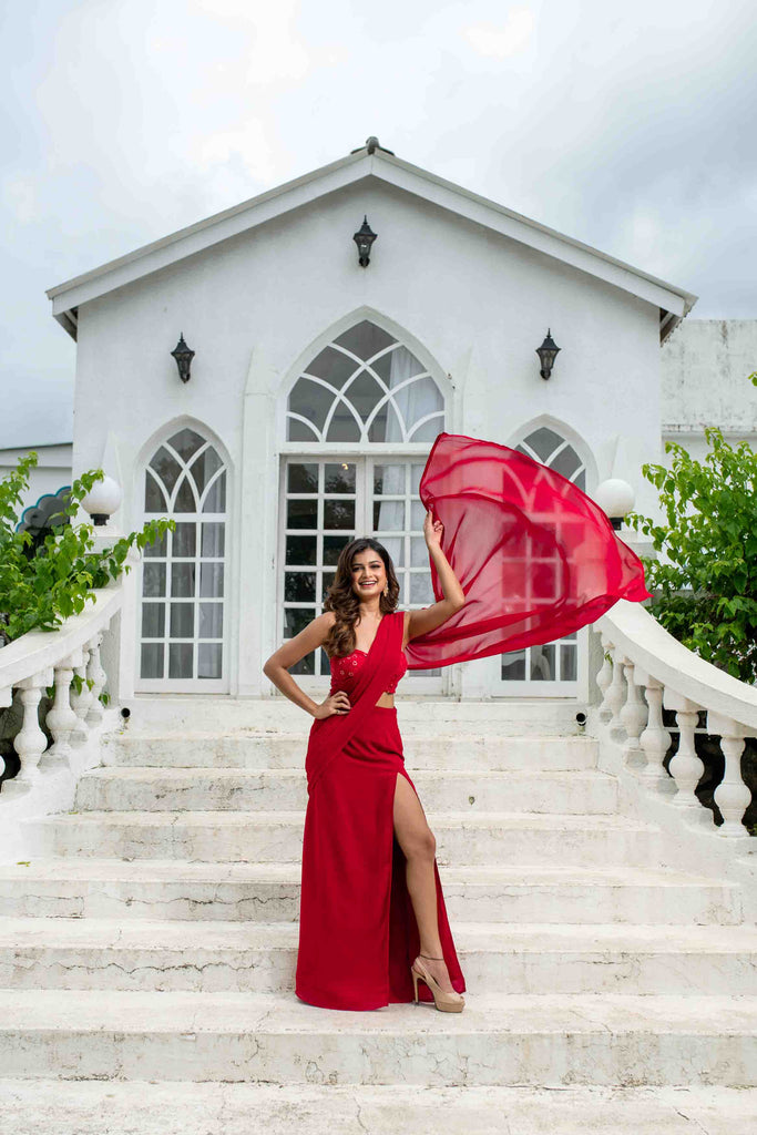 Women's Red Skirt Slit Saree