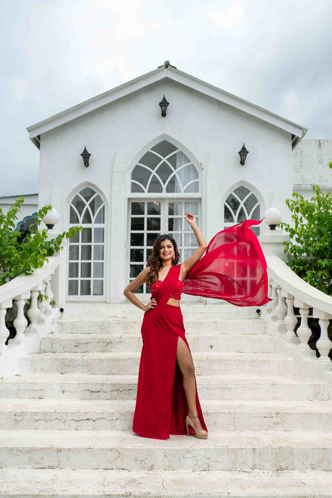 Women's Red Skirt Slit Saree
