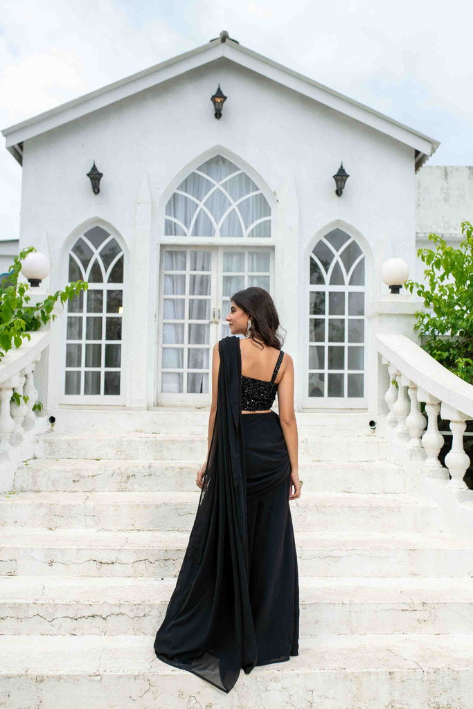 Women's Black Skirt Slit Saree