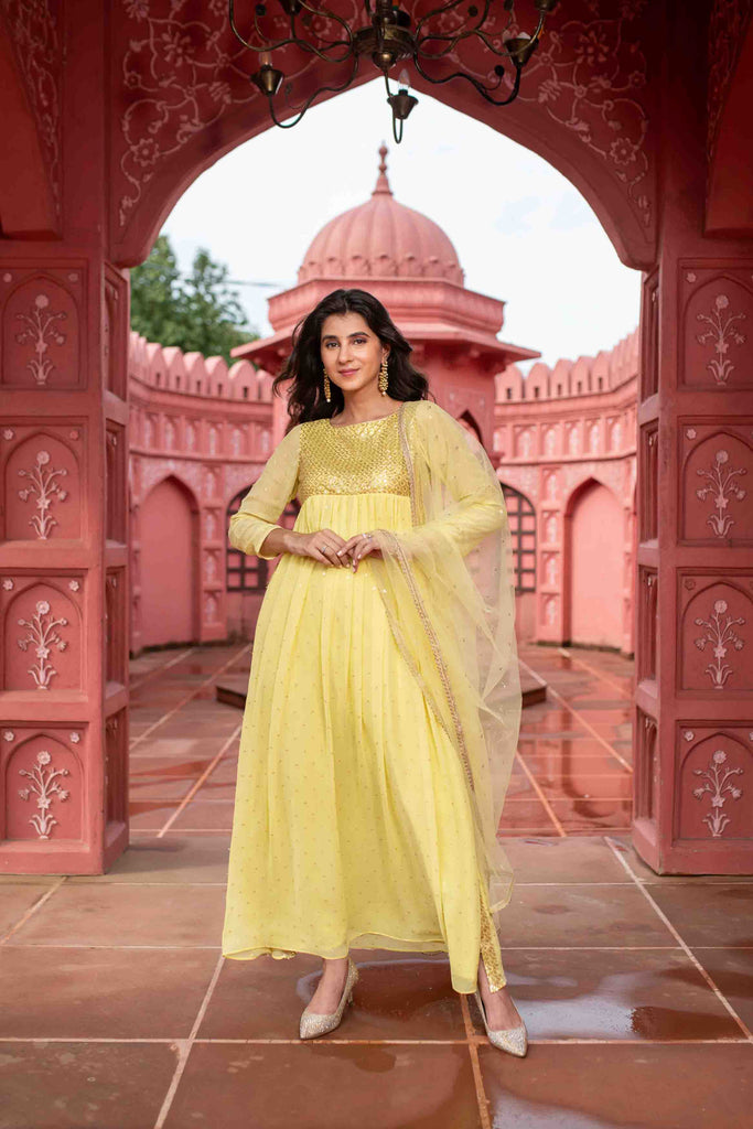 Women's Light Yellow Nayra KurtaÂ Set