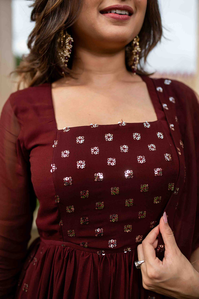 Women's Maroon nayra cut kurtaÂ set