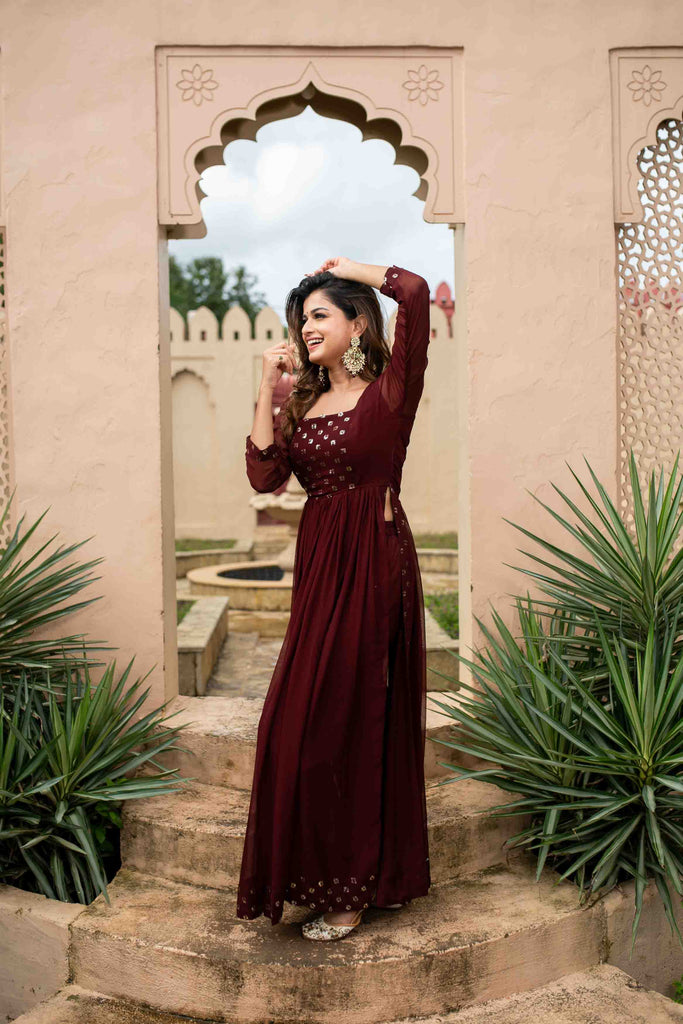 Women's Maroon nayra cut kurtaÂ set