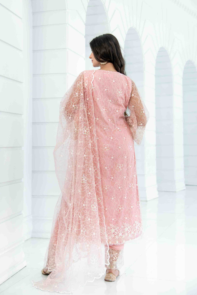 Women's Peach Pakistani Thread Work Kurta Set