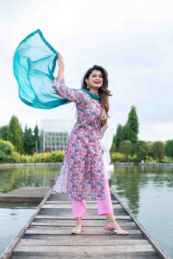Women's Baby Pink Self Embroidery cotton Kurta Set