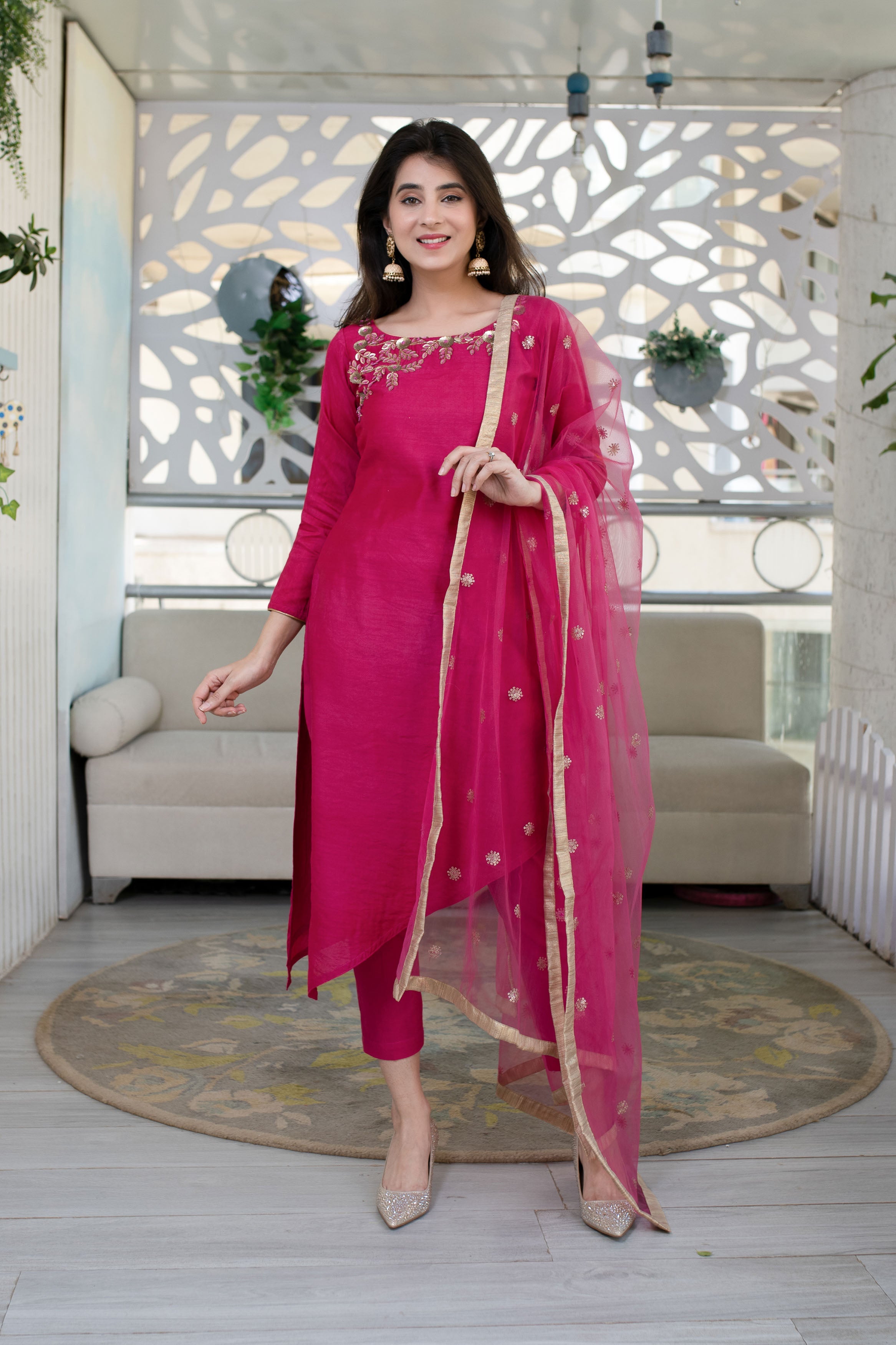 Women's Hand Work Pink Kurta Set (3pcs set)