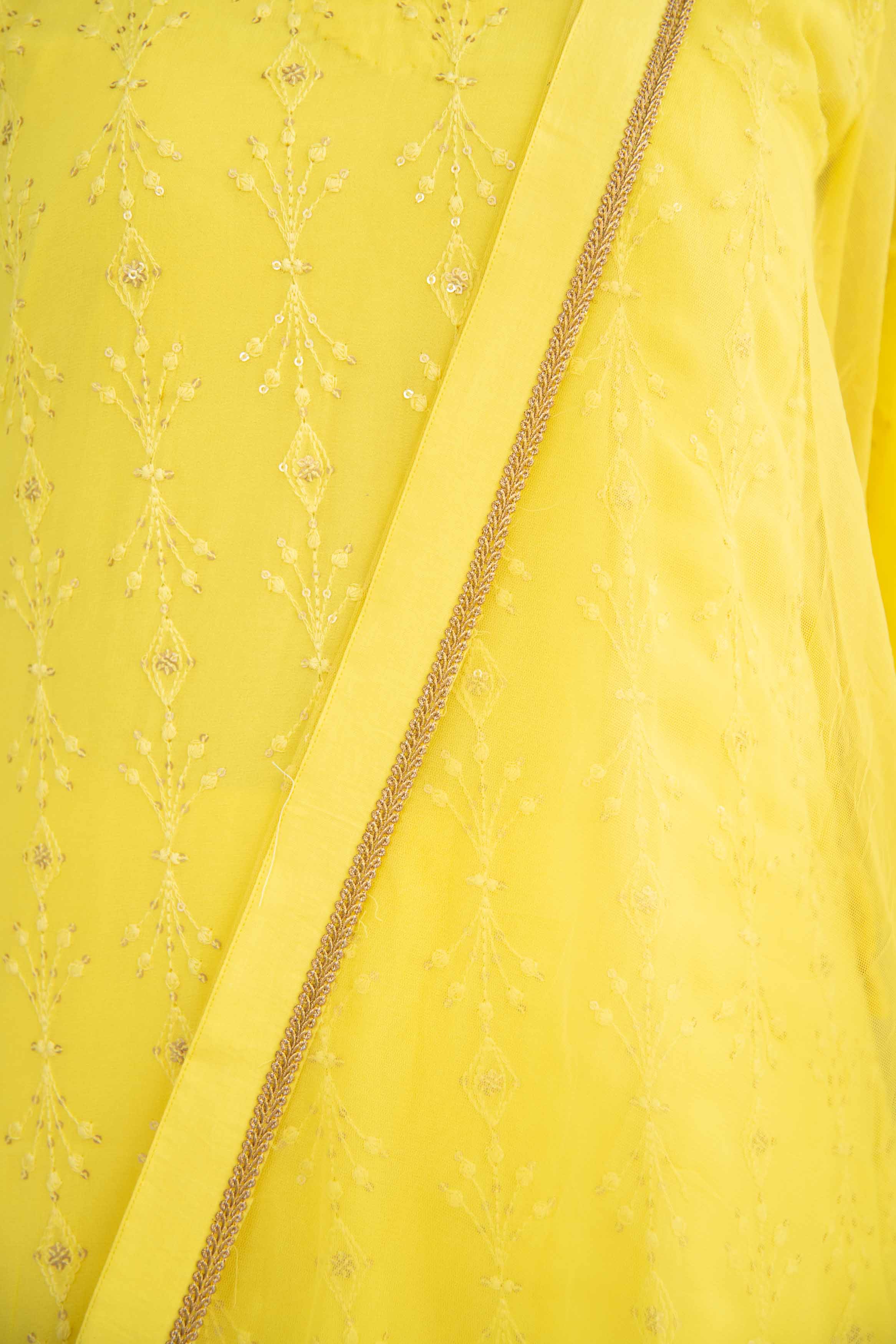 Women's Bright Yellow Thread Work Kurta Set - Label Shaurya Sanadhya