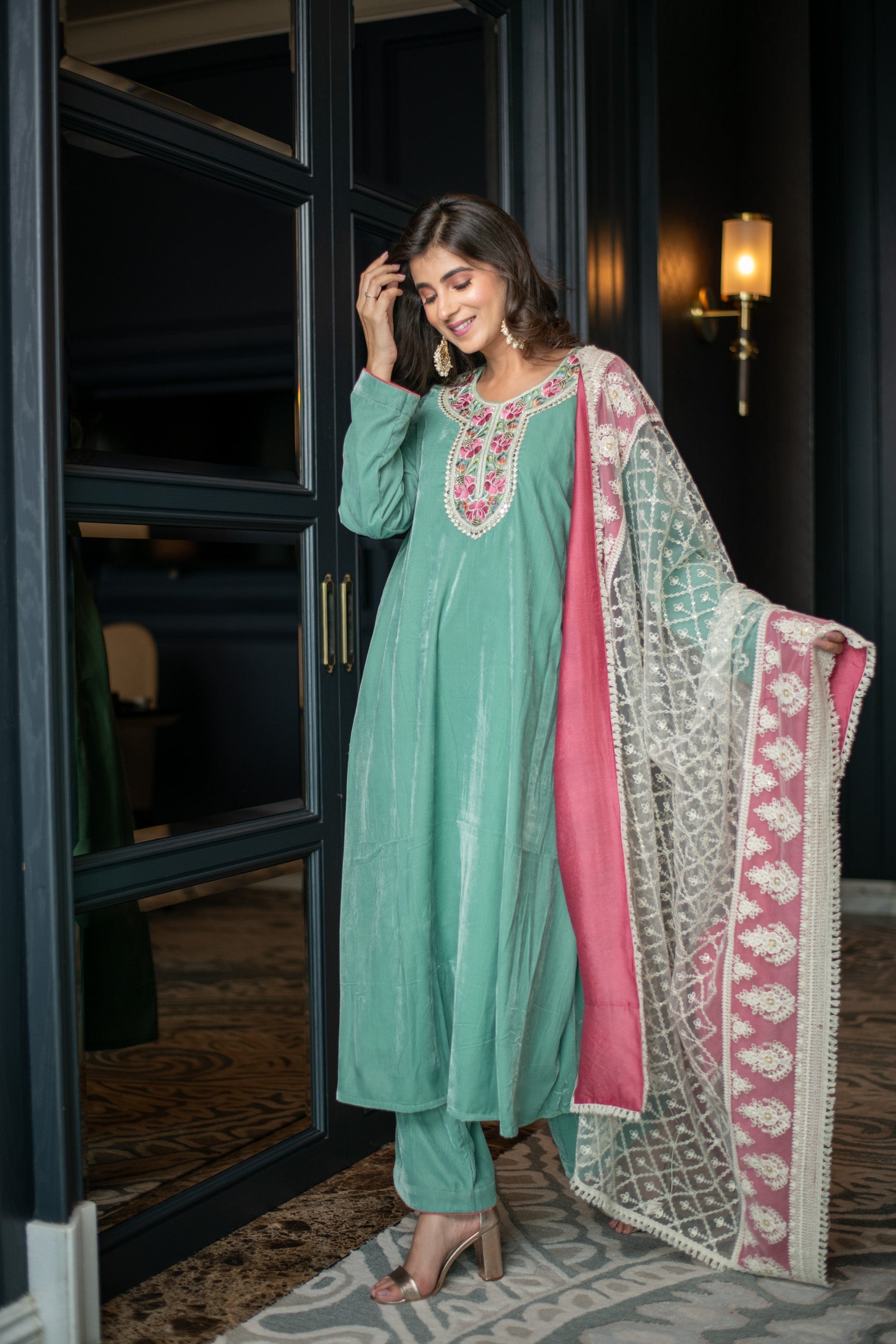 Women's Velvet Mint Green Kurta Set With Thread Work Dupatta - Label Shaurya Sanadhya