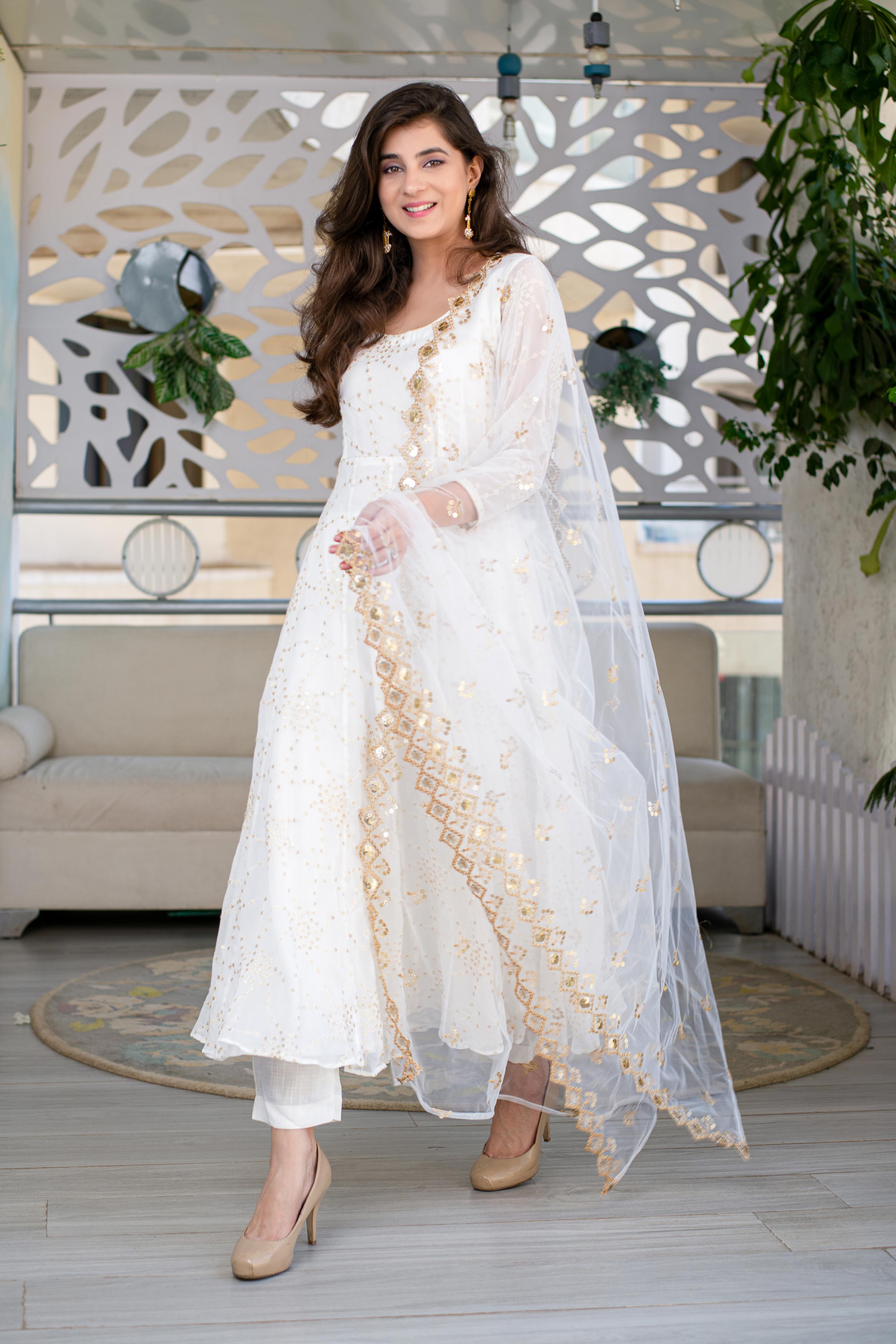 White And Gold Anarkali Kurta Set 3XL / White White And Gold Anarkali Kurta Set 3XL / White