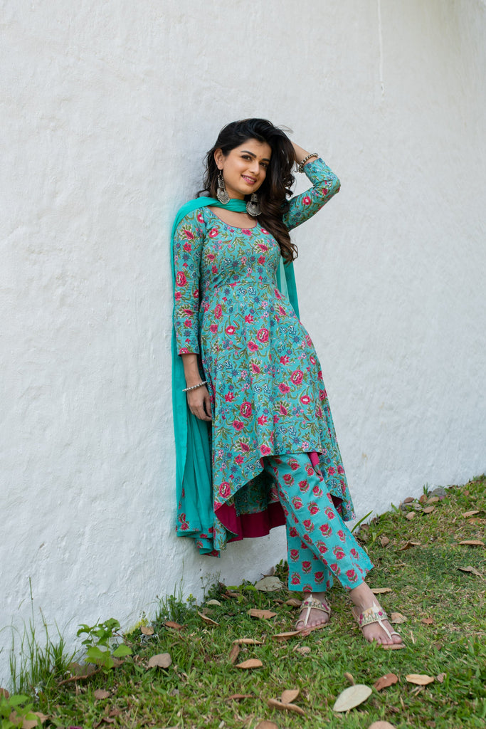 Women's Sea Green Floral Cotton Kurta Set