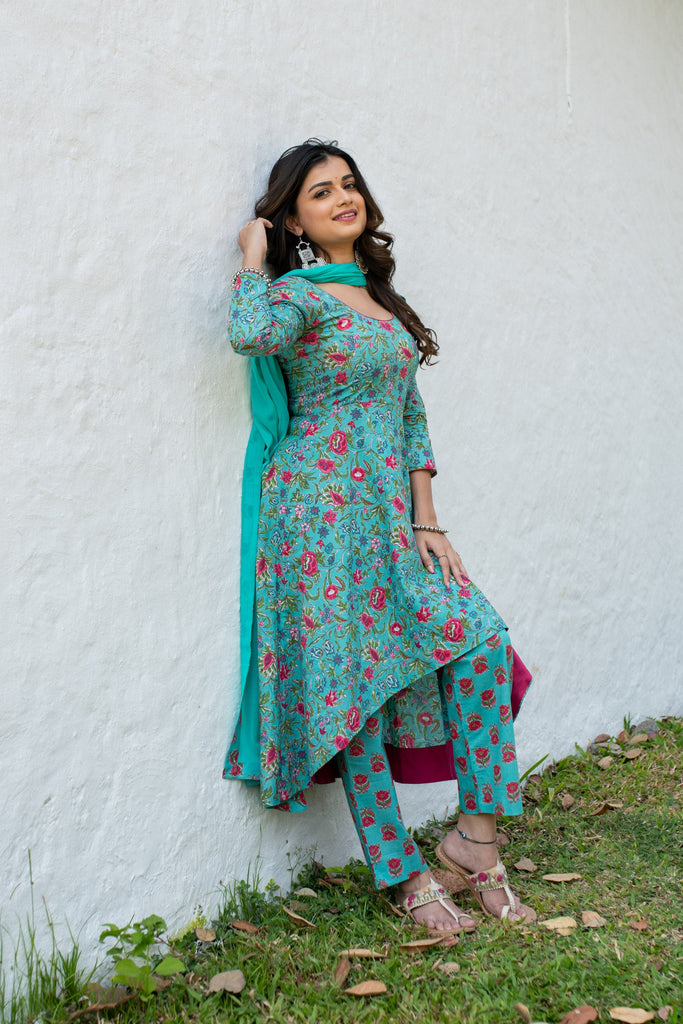 Women's Sea Green Floral Cotton Kurta Set