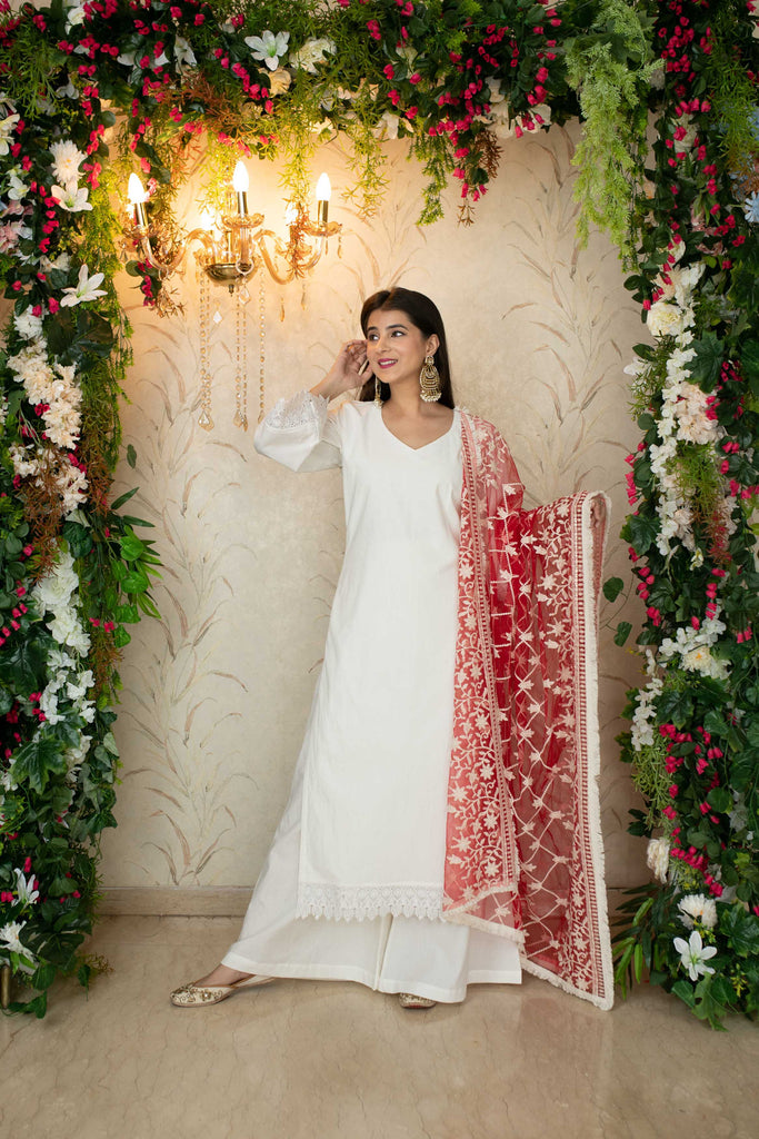 Women's White Kurta With Red Thread Work Dupatta