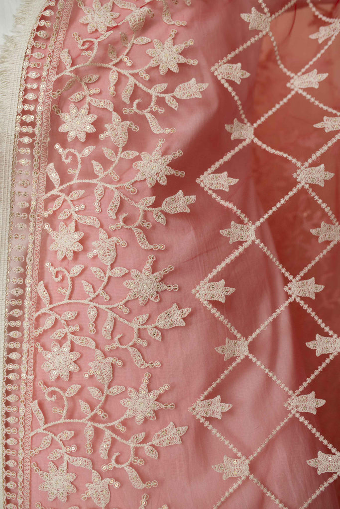 Women's White Kurta With Red Thread Work Dupatta